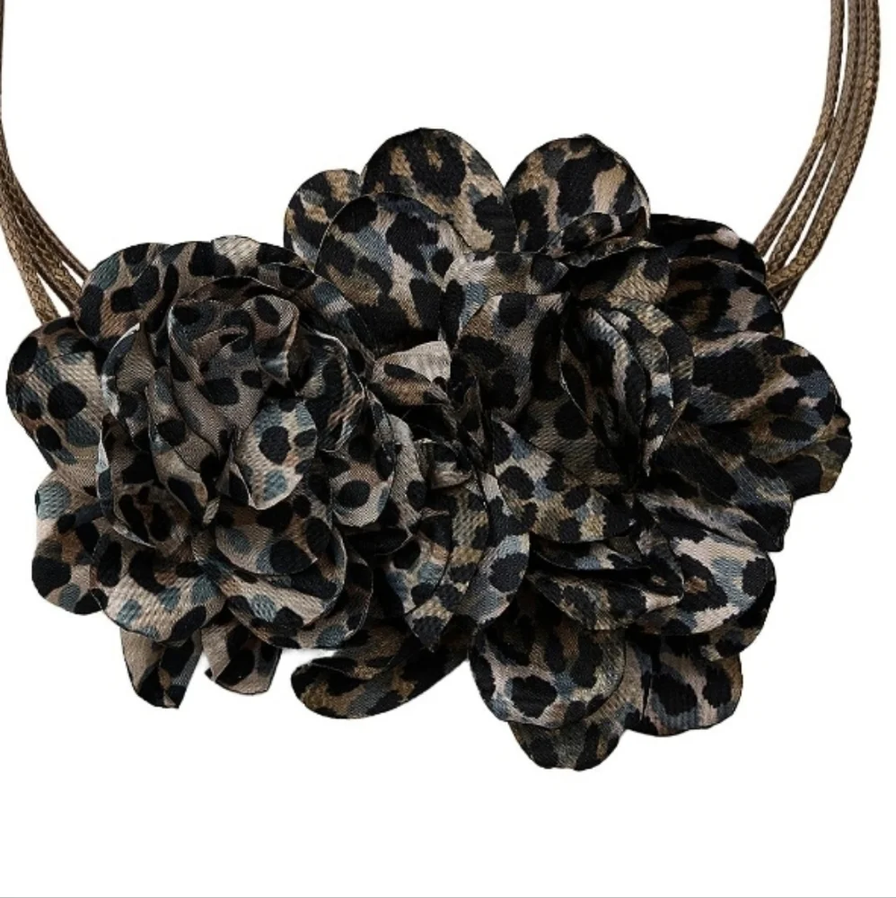 ZARA Double Flower Animal Print Necklace - Picture 7 of 16